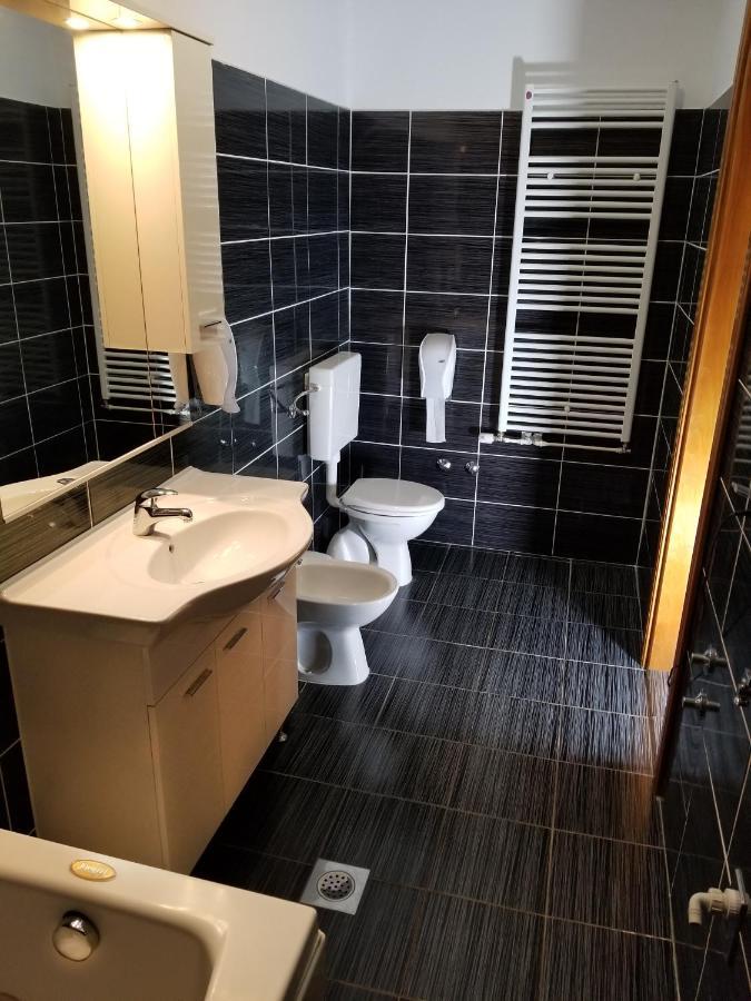 Wellness B&B Winery Sontacchi Kutjevo Екстер'єр фото