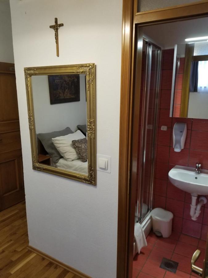 Wellness B&B Winery Sontacchi Kutjevo Екстер'єр фото